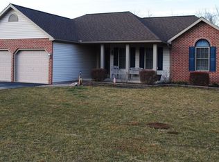 18 Creekside Dr, Selinsgrove, PA 17870