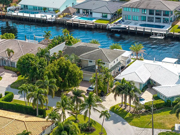 39 Castle Harbor Isle Dr — Photo 39