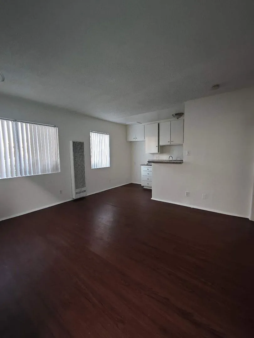 7723 Milton Ave. — Photo 4