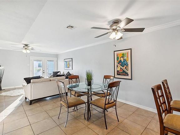 5th image of 204 Marina Dr #B4