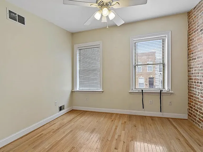 627 S Dean St — Photo 15