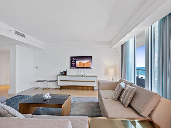 4th image of 1 N Fort Lauderdale Beach Blvd #1508