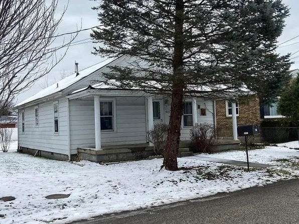 1213 W Collins St, Flatwoods, KY 41139