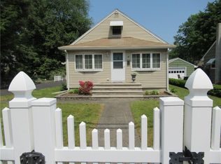 18 Cranberry Rd, Sloatsburg, NY 10974