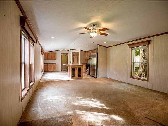 5th image of 3752 N Hermitage Rd #184