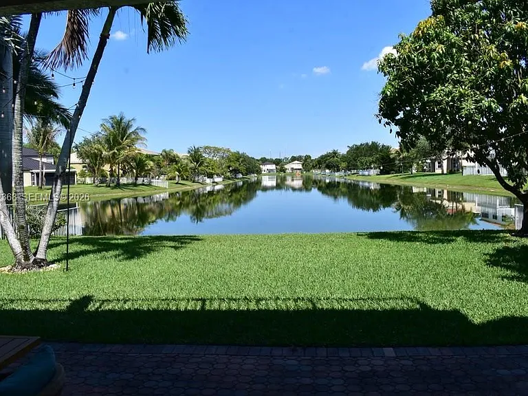 5273 SW 158th Ave — Photo 21