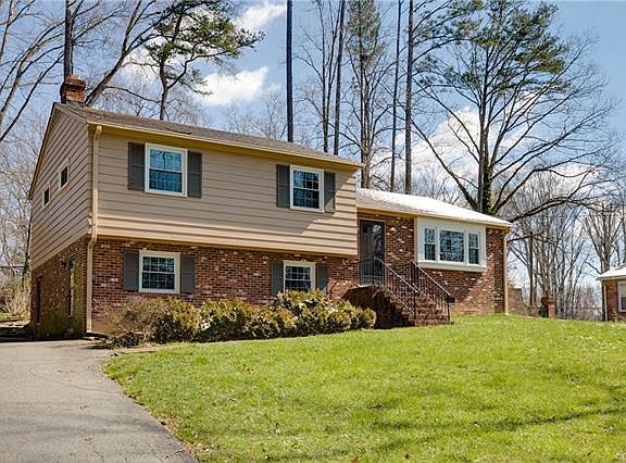 2nd image of 609 Forkland Dr