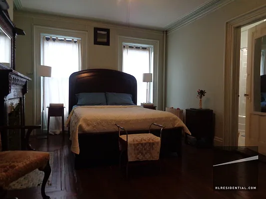 Rented by Highline Residential | media 12