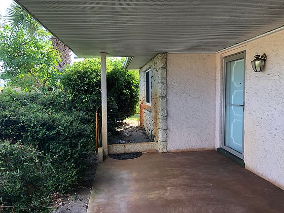 4th image of 2215 Windsor Dr