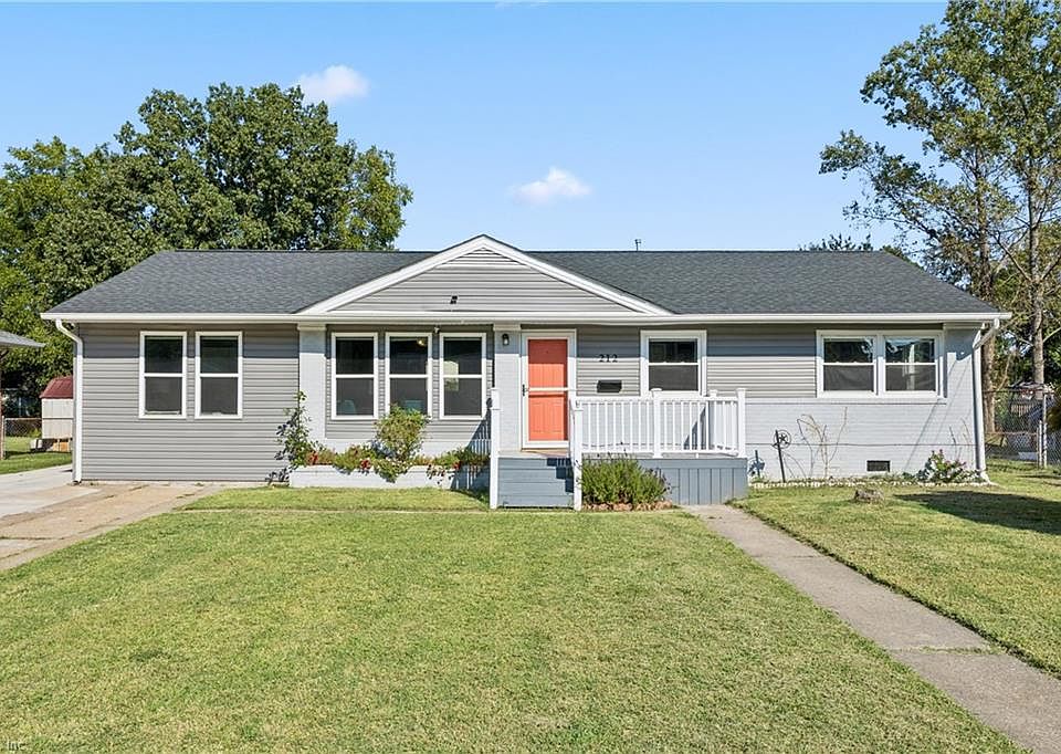 1st image of 212 Lynnhaven Dr