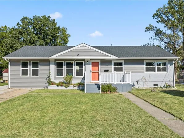 212 Lynnhaven Dr, Hampton, VA 23666