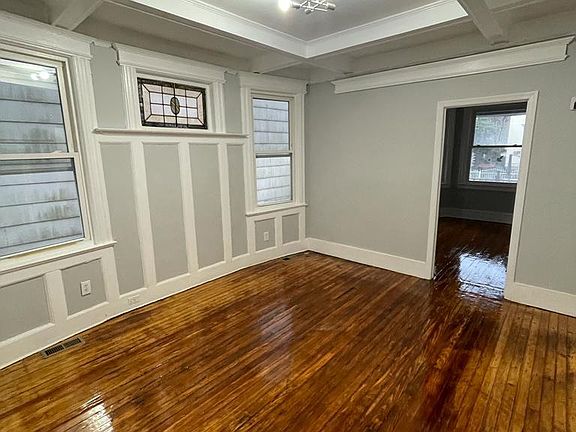 2nd image of 108 Vermont Ave #2