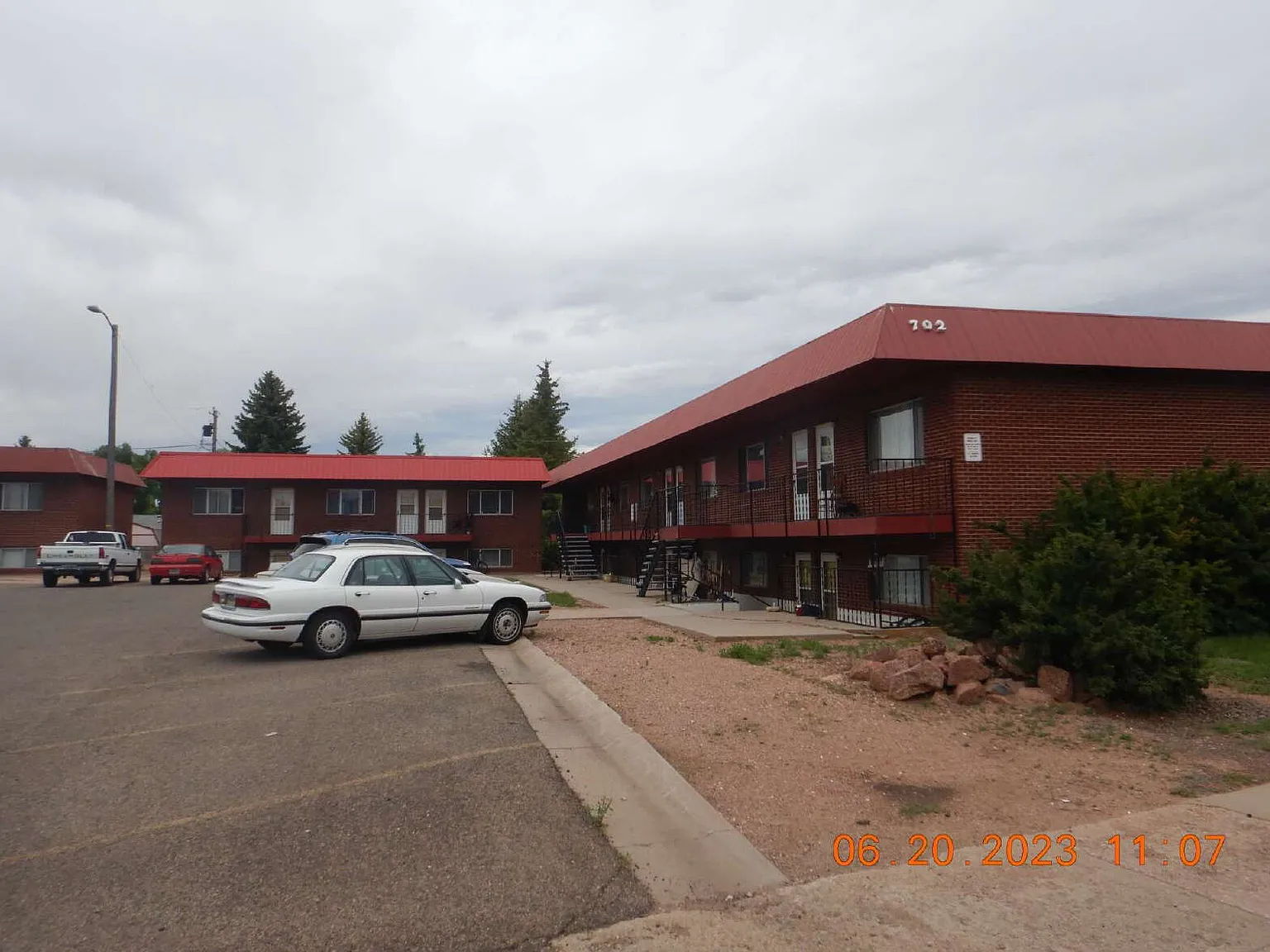 1 bed, 1.0 bath, 490 sqft, $850 — Photo 2