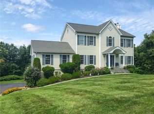 31 Alison Ct, Mahopac, NY 10541