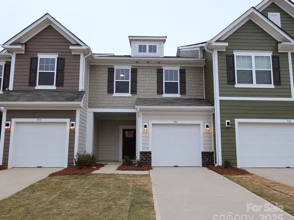 759 Kitfox Dr NW, Concord, NC 28027