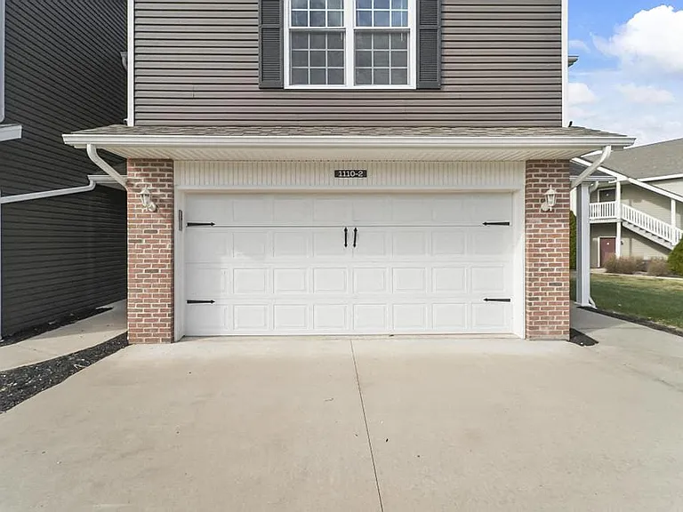 1303 Black Diamond Dr — Photo 31