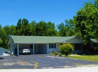 48 Roland St, Crossville, TN 38555