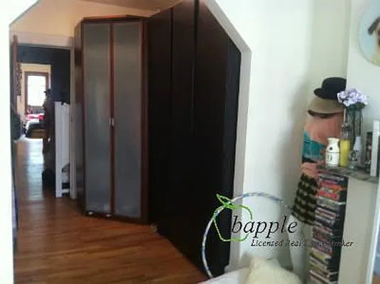 Rented by Bapple | media 53