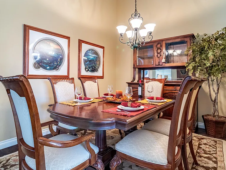39786 Naples Dr — Photo 6