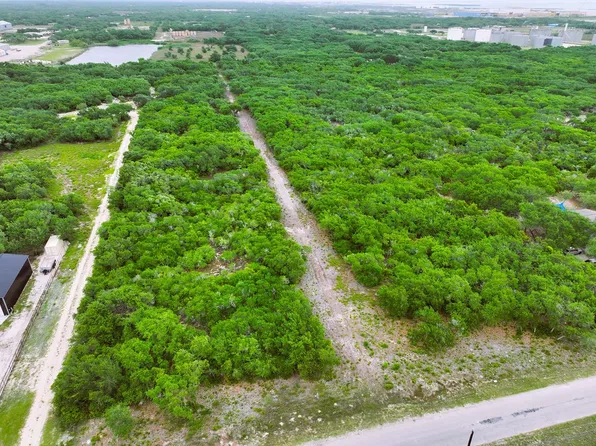 4th St, Ingleside, TX 78362