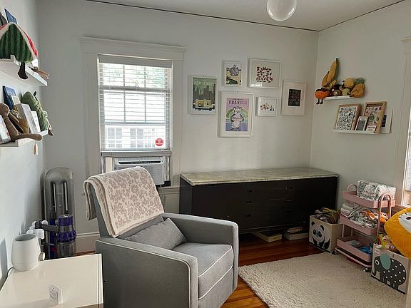 5th image of 27 Upland Rd #1