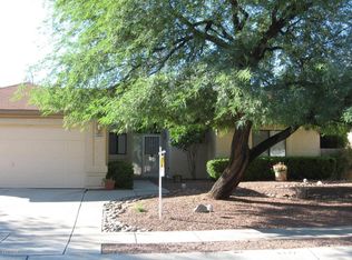 8177 E Mesquite Ridge Cir, Tucson, AZ 85710