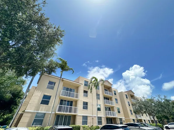 529 E Sheridan Street #2011, Dania Beach, FL 33004