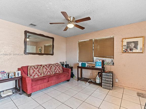 3rd image of 2118 NW 47th St
