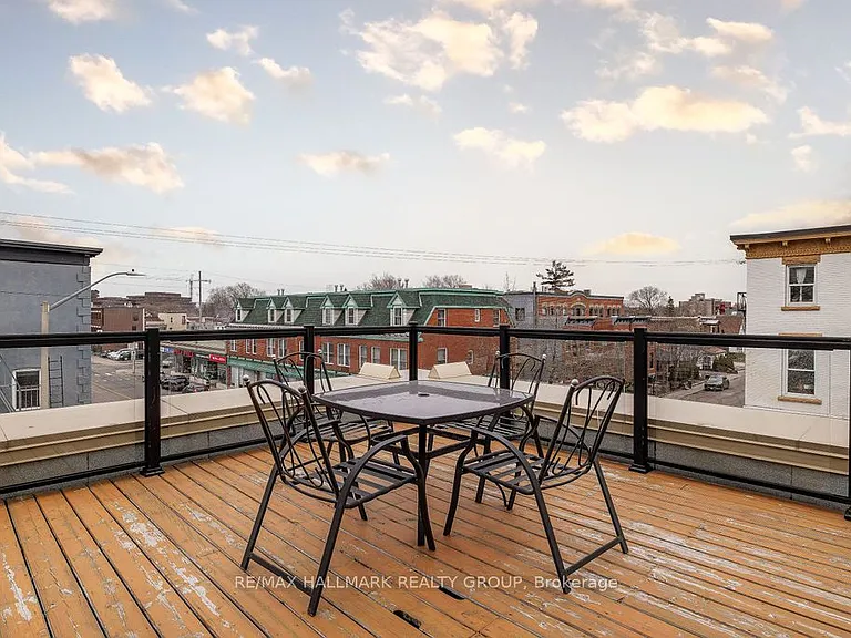 226 Dalhousie St — Photo 32