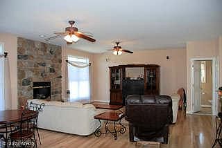 3rd image of 622 Ira Way
