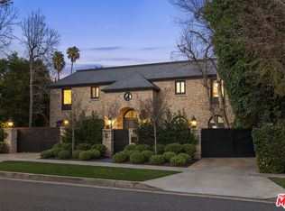 626 Foothill Rd, Beverly Hills, CA 90210