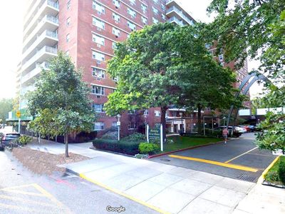52-40 39 Drive #9J, Queens, NY, 11377