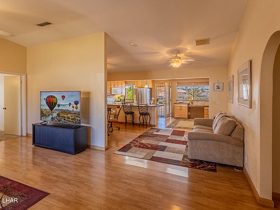 4th image of 3968 Duke Ln
