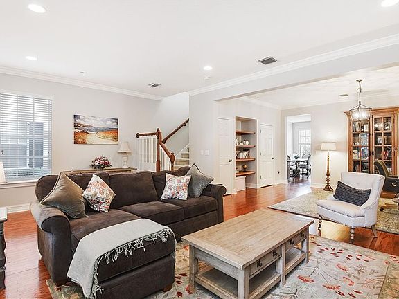 5th image of 1617 Lake Baldwin Ln #8A