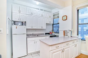 Rented by Living New York