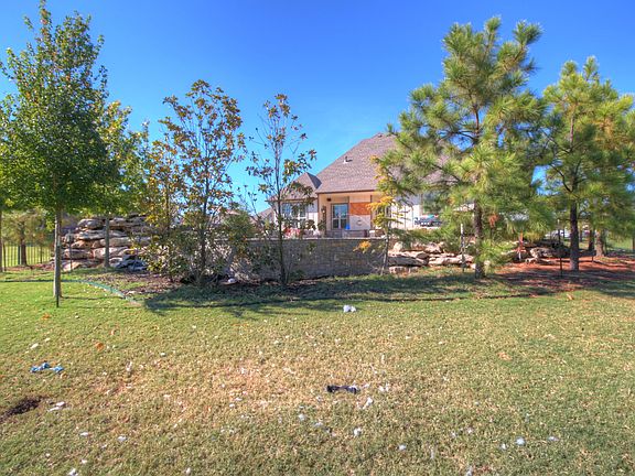 5th image of 25377 Stonebridge Pkwy