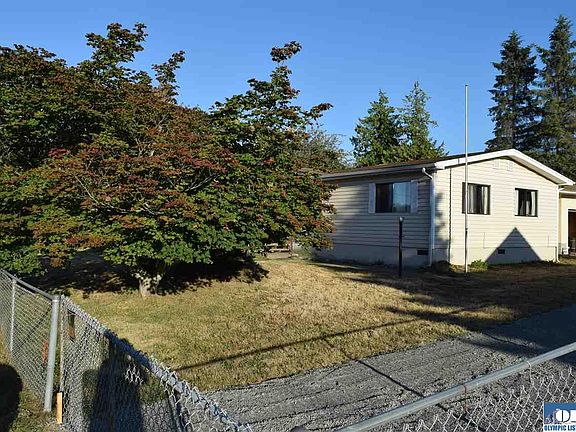 2nd image of 2338 E 6th Ave