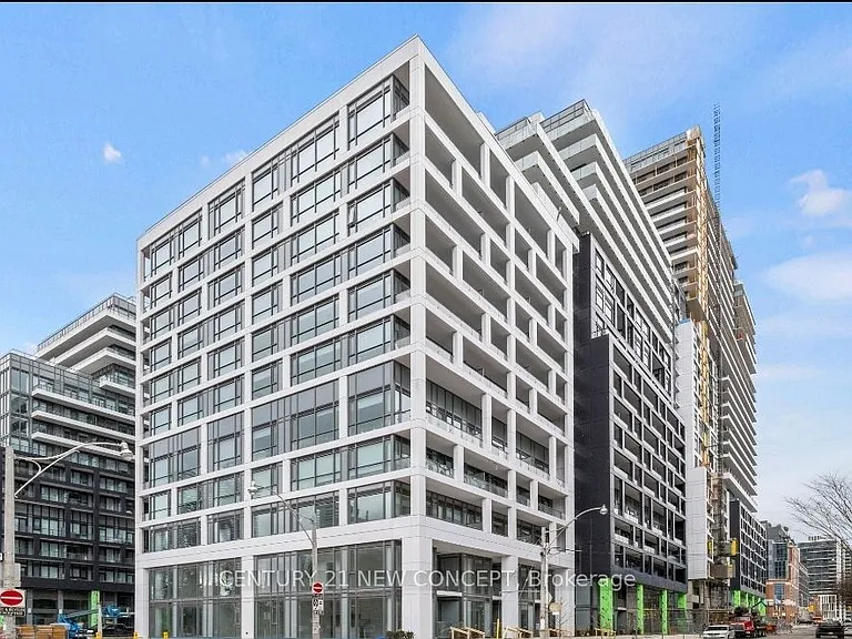 60 Princess St #1020 — Photo 1