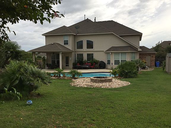 2nd image of 19901 Damrich Ct