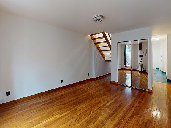 4th image of 414 E 73rd St APT 5RW