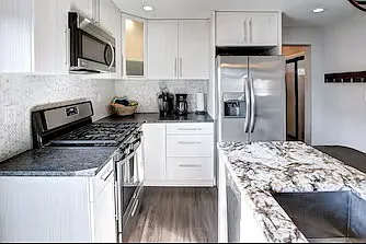 2 bed, 950 sqft, $2,250 — Photo 3