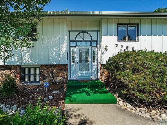 3rd image of 3108 Reimers Park Dr