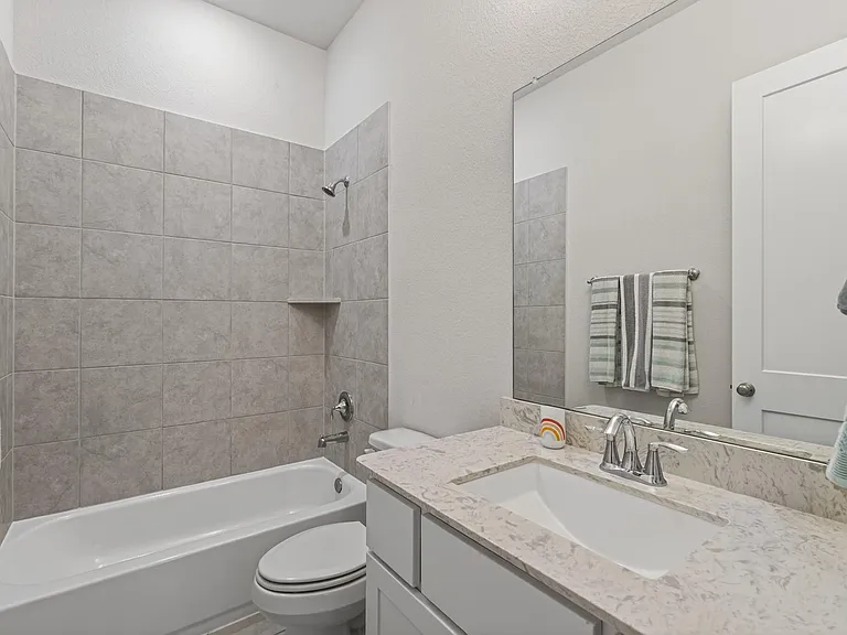 10561 Lake Palmetto Dr — Photo 38