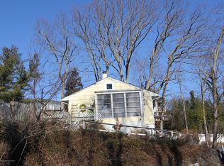 9 Elizabeth Ter, Neptune, NJ 07753