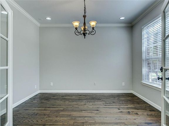4th image of 5645 Bay Meadows Dr
