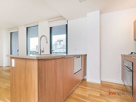 5th image of 50 N 1st St APT 4H