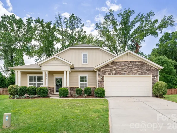 805 Scenic Way, Matthews, NC 28104