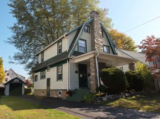 139 Sycamore Rd, Havertown, PA 19083