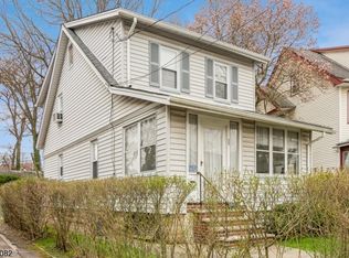 25 Olive St, East Orange, NJ 07017