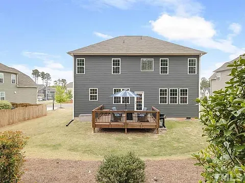 805 Prince Dr — Photo 24